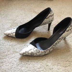 EUC Calvin Klein Brydie d’Orsay pump in snake